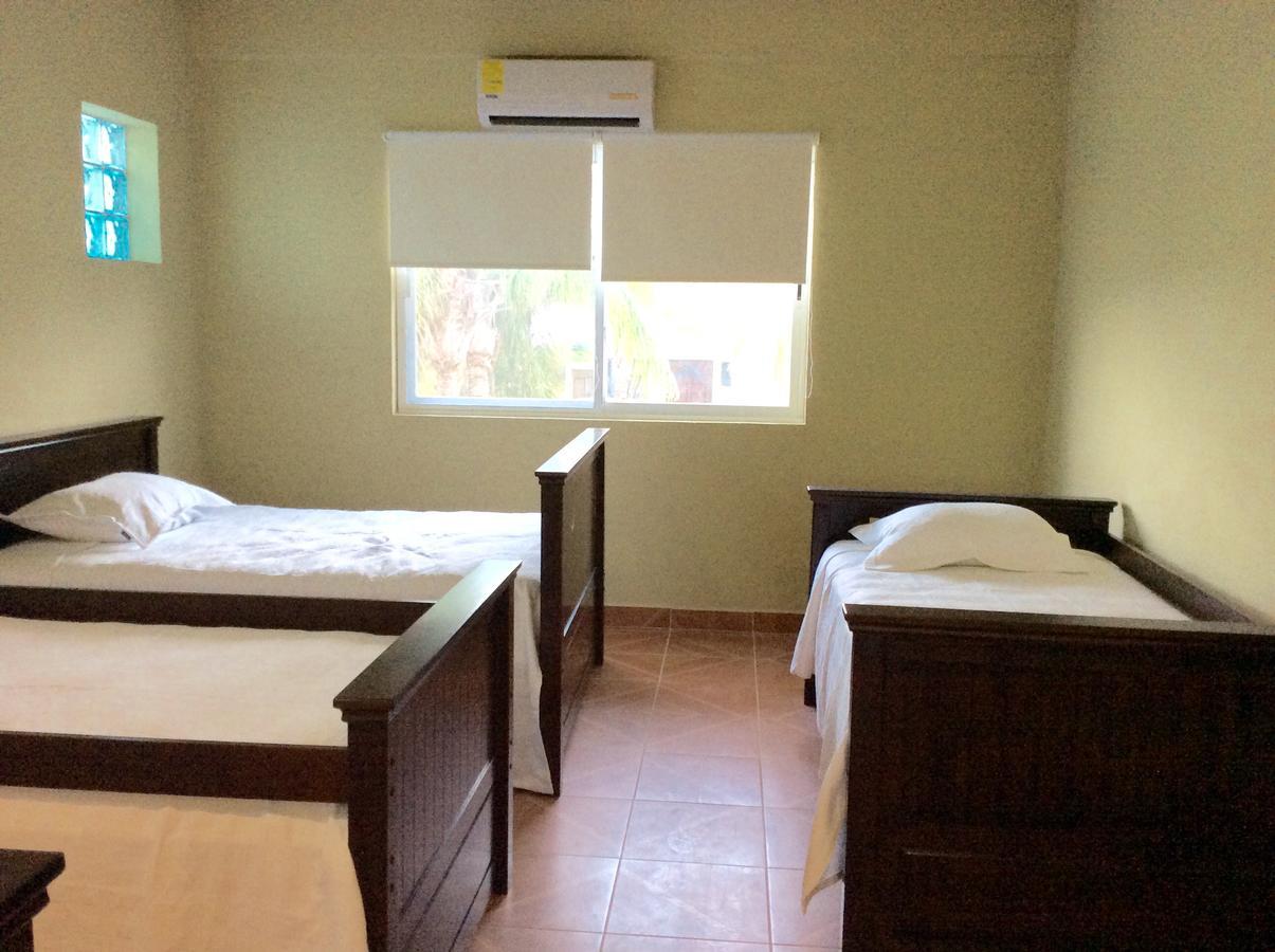 Casa Paloma Blanca Hostel Isla Mujeres Kültér fotó